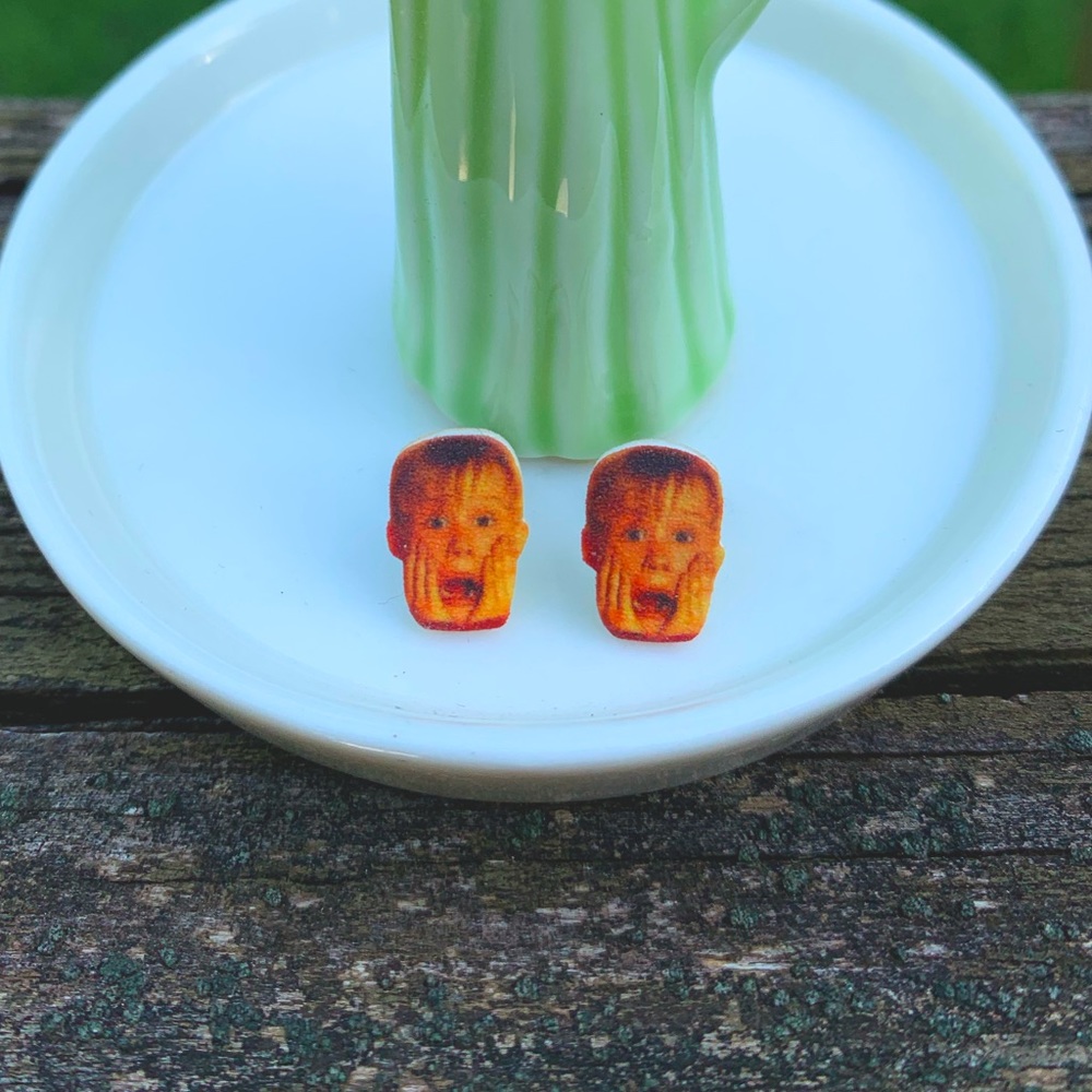 Kevin McCallister Home Alone Scream Stud Earrings